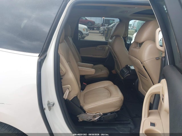 46251382 :رقم المزاد ، 1GNKRLED5BJ221366 vin ، 2011 Chevrolet Traverse Ltz مزاد بيع
