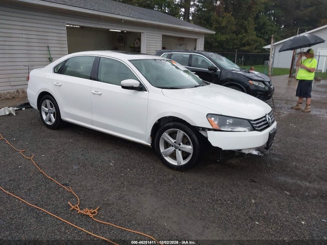 2013 Volkswagen Passat Se W/sunroof მანქანა იყიდება აუქციონზე, vin: 1VWBP7A37DC039434, აუქციონის ნომერი: 46251411