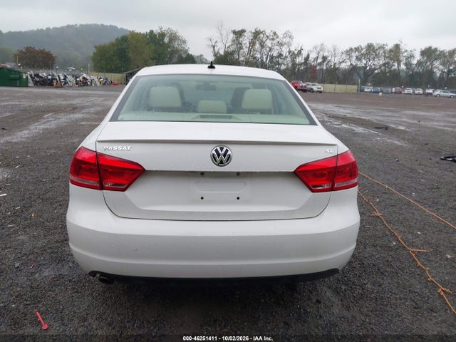 2013 Volkswagen Passat Se W/sunroof მანქანა იყიდება აუქციონზე, vin: 1VWBP7A37DC039434, აუქციონის ნომერი: 46251411