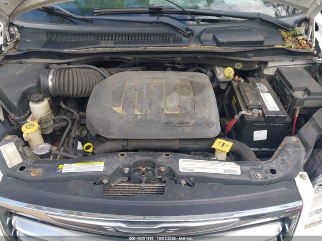 Auction sale of the 2011 Chrysler Town & Country Limited, vin: 2A4RR6DG0BR609373, lot number: 46251436