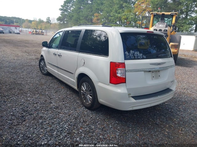 Auction sale of the 2011 Chrysler Town & Country Limited, vin: 2A4RR6DG0BR609373, lot number: 46251436