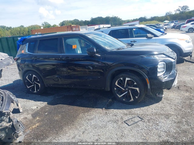 Продаж на аукціоні авто 2022 Mitsubishi Outlander Black Edition S-awc/se 2.5 S-awc/se Launch Edition S-awc, vin: JA4J4UA80NZ010061, номер лоту: 46251479