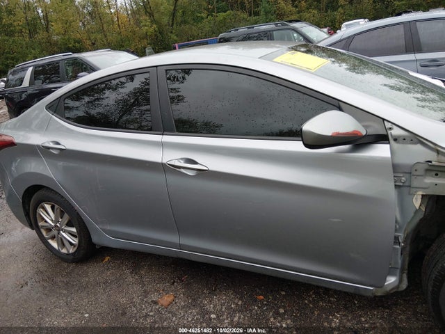 Продажа на аукционе авто 2016 Hyundai Elantra Se, vin: 5NPDH4AE3GH704220, номер лота: 46251482