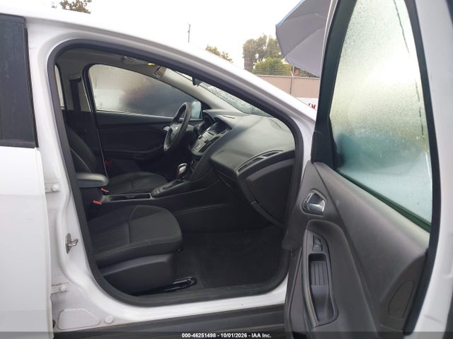 Продажа на аукционе авто 2016 Ford Focus Se, vin: 1FADP3F23GL272404, номер лота: 46251498