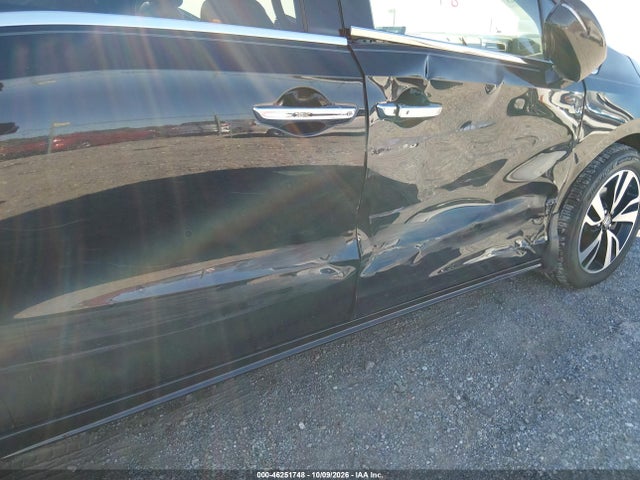 Продажа на аукционе авто 2018 Honda Odyssey Elite, vin: 5FNRL6H96JB071811, номер лота: 46251748