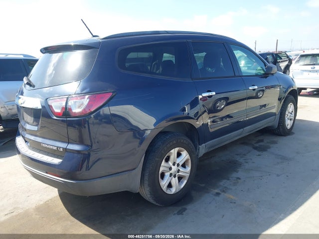 Chevrolet Traverse Ls 2015 1GNKRFED6FJ267327 Image 4