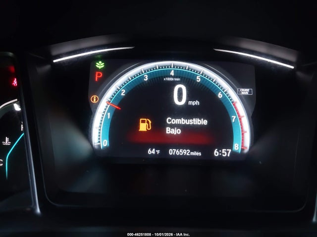 Honda CIVIC EX 2018 SHHFK7H5XJU423960 Image 15