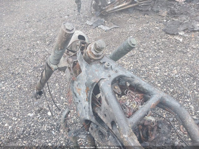 46251841 :رقم المزاد ، 1HFSC1814NA600319 vin ، 1992 Honda Vt1100 C مزاد بيع