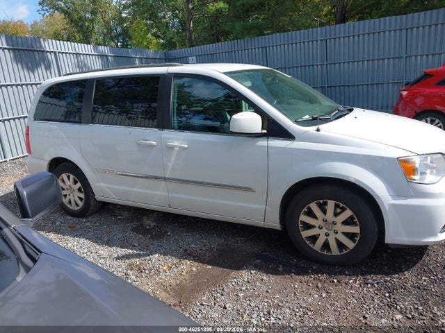 Продаж на аукціоні авто 2016 Chrysler Town & Country Touring, vin: 2C4RC1BG7GR205328, номер лоту: 46251855