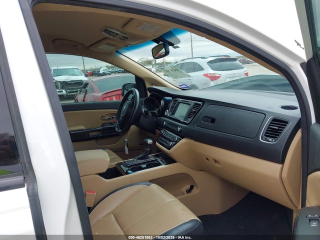 46251863 :رقم المزاد ، KNDMC5C15H6343888 vin ، 2017 Kia Sedona Sx مزاد بيع