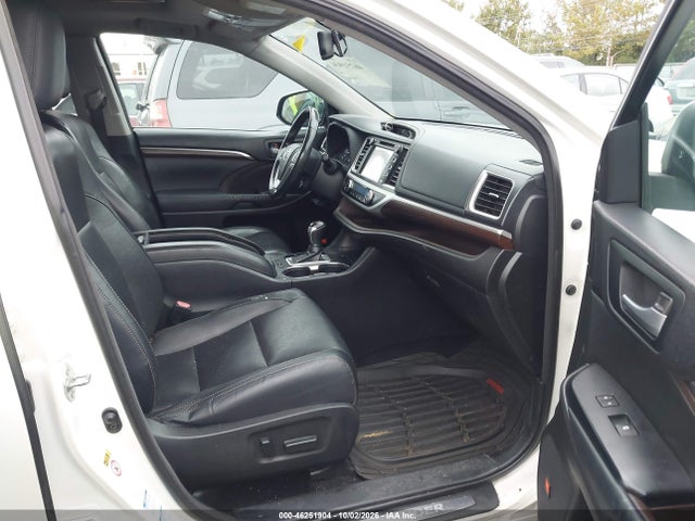 Продажа на аукционе авто 2014 Toyota Highlander Limited V6, vin: 5TDDKRFH4ES037795, номер лота: 46251904