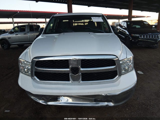 1C6RR7TT8KS662774 RAM 1500 Classic Slt 4x4 6&#039;4 Box