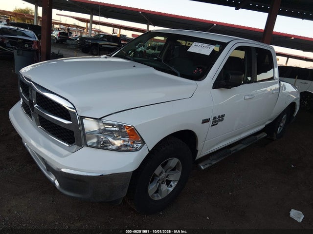1C6RR7TT8KS662774 RAM 1500 Classic Slt 4x4 6&#039;4 Box
