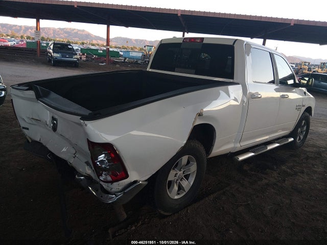 1C6RR7TT8KS662774 RAM 1500 Classic Slt 4x4 6&#039;4 Box