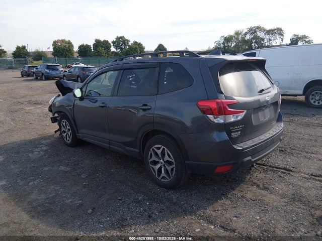 Продажа на аукционе авто 2022 Subaru Forester Premium, vin: JF2SKAEC8NH483856, номер лота: 46251988