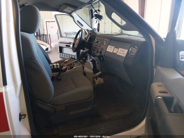 Продажа на аукционе авто 2016 Ford F-450 Chassis Xlt, vin: 1FDUF4GT4GEB44800, номер лота: 46251991