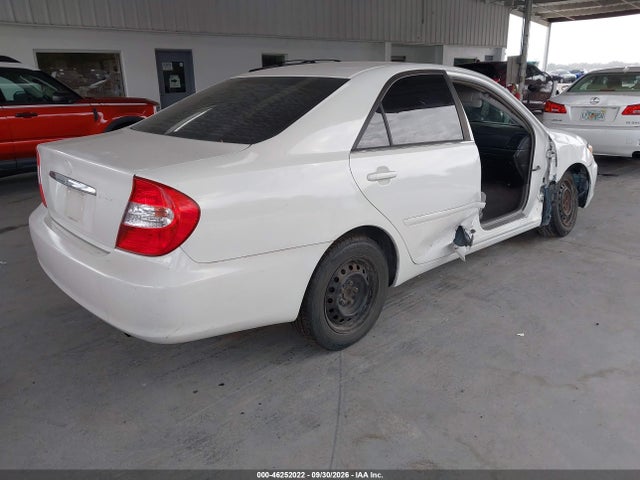 Продажа на аукционе авто 2002 Toyota Camry Le, vin: 4T1BE32K02U018581, номер лота: 46252022