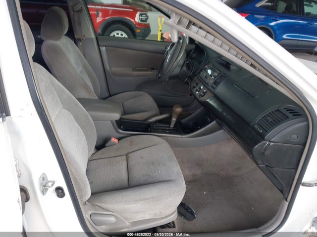 Продажа на аукционе авто 2002 Toyota Camry Le, vin: 4T1BE32K02U018581, номер лота: 46252022