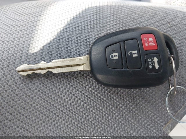2014 Toyota Corolla Le Eco მანქანა იყიდება აუქციონზე, vin: 2T1BPRHE7EC208379, აუქციონის ნომერი: 46252100