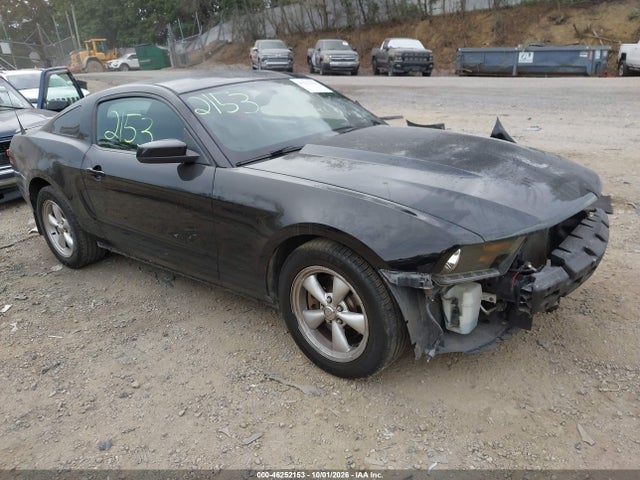 Продажа на аукционе авто 2012 Ford Mustang V6 Premium, vin: 1ZVBP8AM6C5242736, номер лота: 46252153