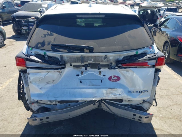 Lexus NX 300H 2019 JTJBJRBZ8K2101944 Image 17