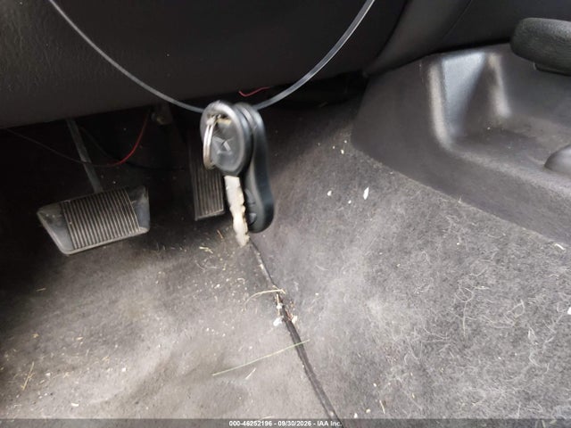 Продажа на аукционе авто 2000 Jeep Cherokee Sport, vin: 1J4FF48S7YL263239, номер лота: 46252196