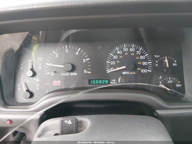 Продажа на аукционе авто 2000 Jeep Cherokee Sport, vin: 1J4FF48S7YL263239, номер лота: 46252196
