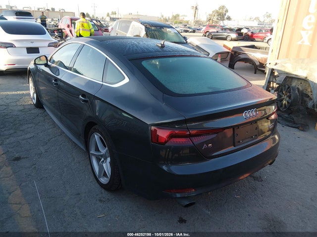 Audi A5 2.0t Premium 2018 WAUDNCF53JA016743 Image 3