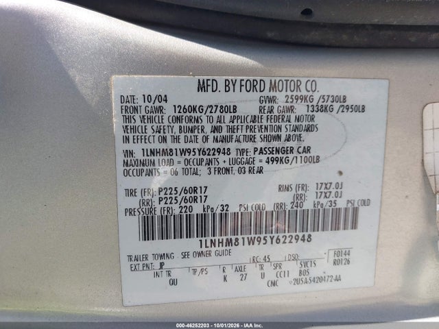 Продажа на аукционе авто 2005 Lincoln Town Car Signature, vin: 1LNHM81W95Y622948, номер лота: 46252203