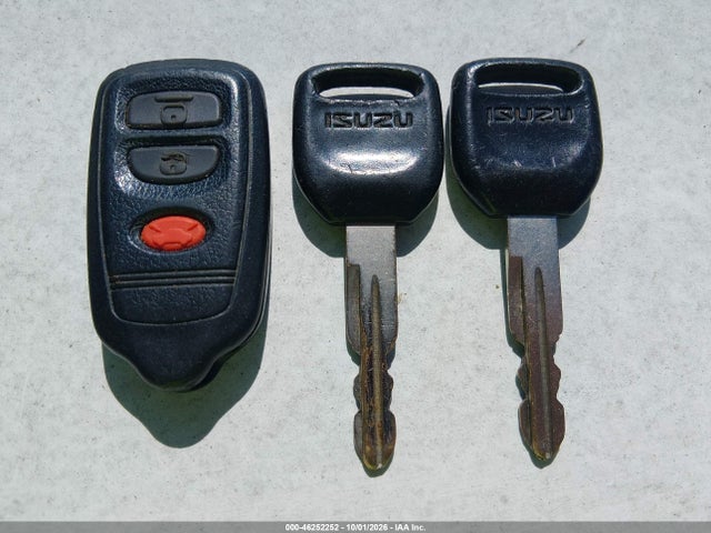 46252252 :رقم المزاد ، 4S2CK58W0Y4341839 vin ، 2000 Isuzu Rodeo Ls/lse/s 3.2l مزاد بيع