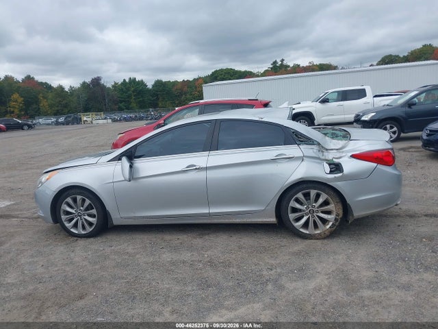 Auction sale of the 2011 Hyundai Sonata Se, vin: 5NPEC4AC6BH175744, lot number: 46252375
