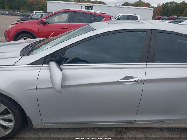 Auction sale of the 2011 Hyundai Sonata Se, vin: 5NPEC4AC6BH175744, lot number: 46252375