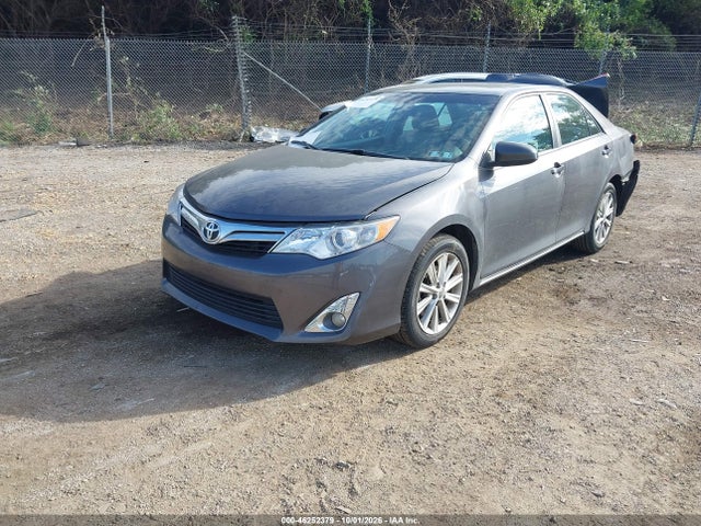 46252379 :رقم المزاد ، 4T4BF1FK5ER353888 vin ، 2014 Toyota Camry Xle مزاد بيع