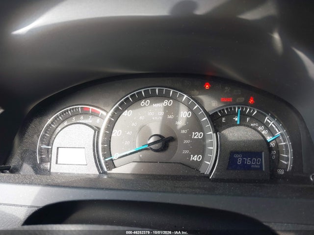 46252379 :رقم المزاد ، 4T4BF1FK5ER353888 vin ، 2014 Toyota Camry Xle مزاد بيع