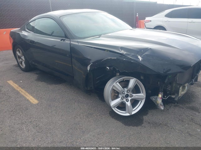 Ford Mustang V6 2017 1FA6P8AM2H5330720 Image 17
