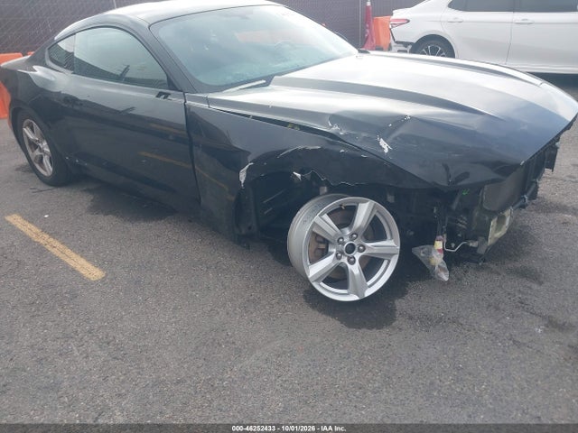 Ford Mustang V6 2017 1FA6P8AM2H5330720 Image 19