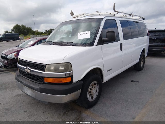 46252465 :رقم المزاد ، 1GNGG25UX41243372 vin ، 2004 Chevrolet Express مزاد بيع