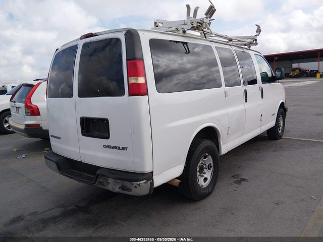 46252465 :رقم المزاد ، 1GNGG25UX41243372 vin ، 2004 Chevrolet Express مزاد بيع