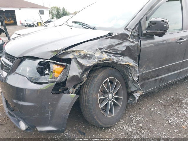 Продажа на аукционе авто 2015 Dodge Grand Caravan R/t, vin: 2C4RDGEG3FR690495, номер лота: 46252491