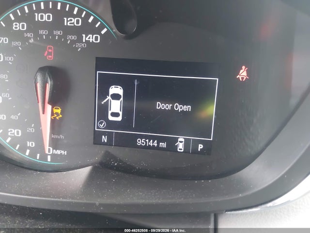 46252508 :رقم المزاد ، 3GNCJLSB5KL388401 vin ، 2019 Chevrolet Trax Lt مزاد بيع