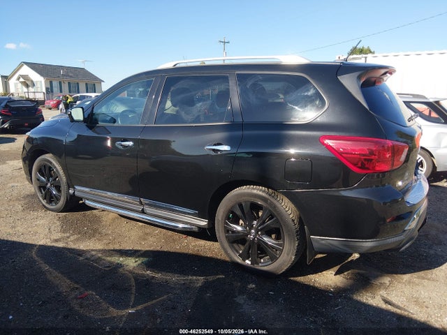 46252549 :رقم المزاد ، 5N1DR2MM4HC659267 vin ، 2017 Nissan Pathfinder Platinum مزاد بيع