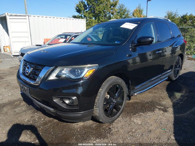 46252549 :رقم المزاد ، 5N1DR2MM4HC659267 vin ، 2017 Nissan Pathfinder Platinum مزاد بيع