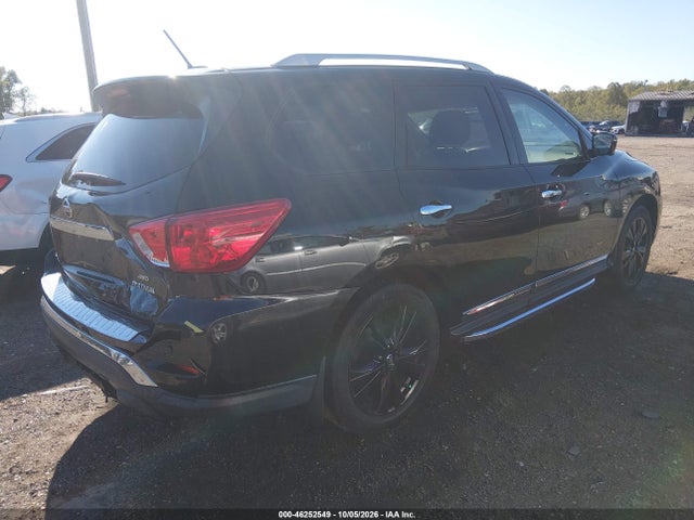 46252549 :رقم المزاد ، 5N1DR2MM4HC659267 vin ، 2017 Nissan Pathfinder Platinum مزاد بيع