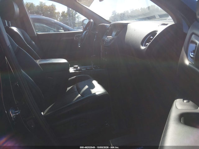 46252549 :رقم المزاد ، 5N1DR2MM4HC659267 vin ، 2017 Nissan Pathfinder Platinum مزاد بيع