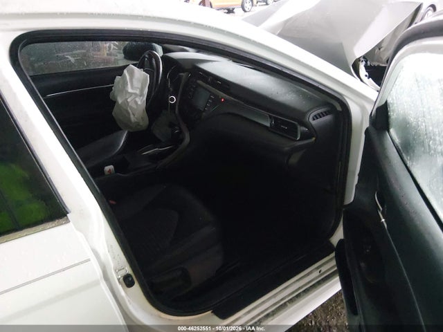 46252551 :رقم المزاد ، 4T1B11HK6KU732125 vin ، 2019 Toyota Camry Se مزاد بيع