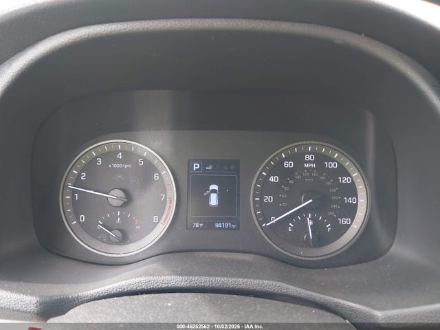 KM8J33A42JU653479 Hyundai TUCSON SEL