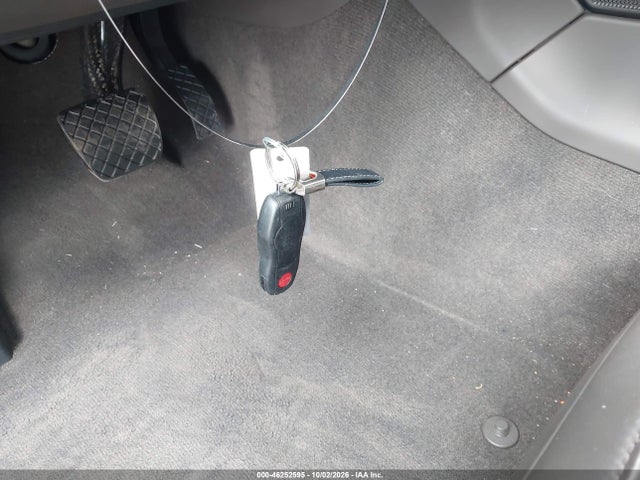 46252595 :رقم المزاد ، WP1AA2A56MLB04034 vin ، 2021 Porsche Macan مزاد بيع