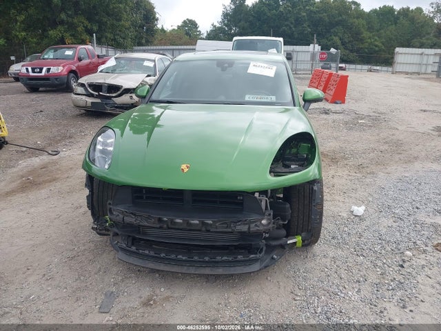 46252595 :رقم المزاد ، WP1AA2A56MLB04034 vin ، 2021 Porsche Macan مزاد بيع