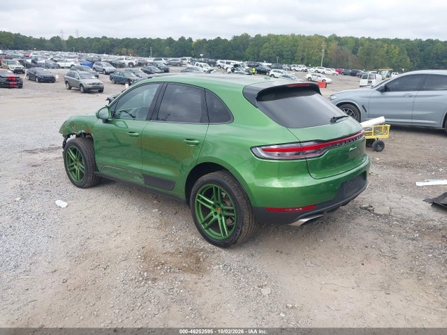 46252595 :رقم المزاد ، WP1AA2A56MLB04034 vin ، 2021 Porsche Macan مزاد بيع