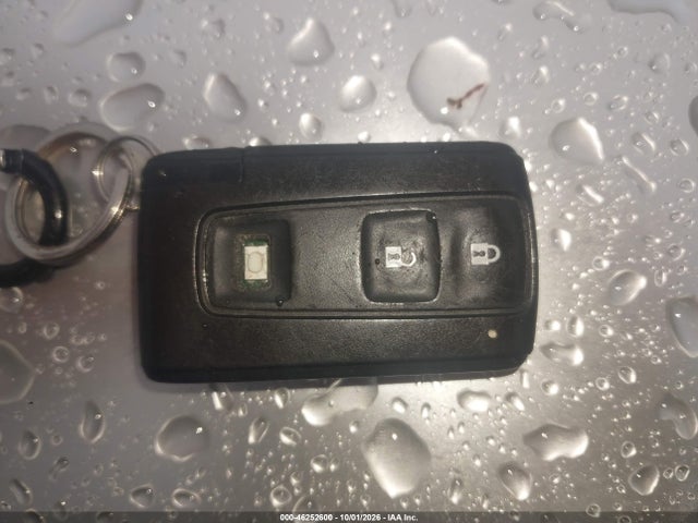 Продаж на аукціоні авто 2005 Toyota Prius, vin: JTDKB20U853118563, номер лоту: 46252600